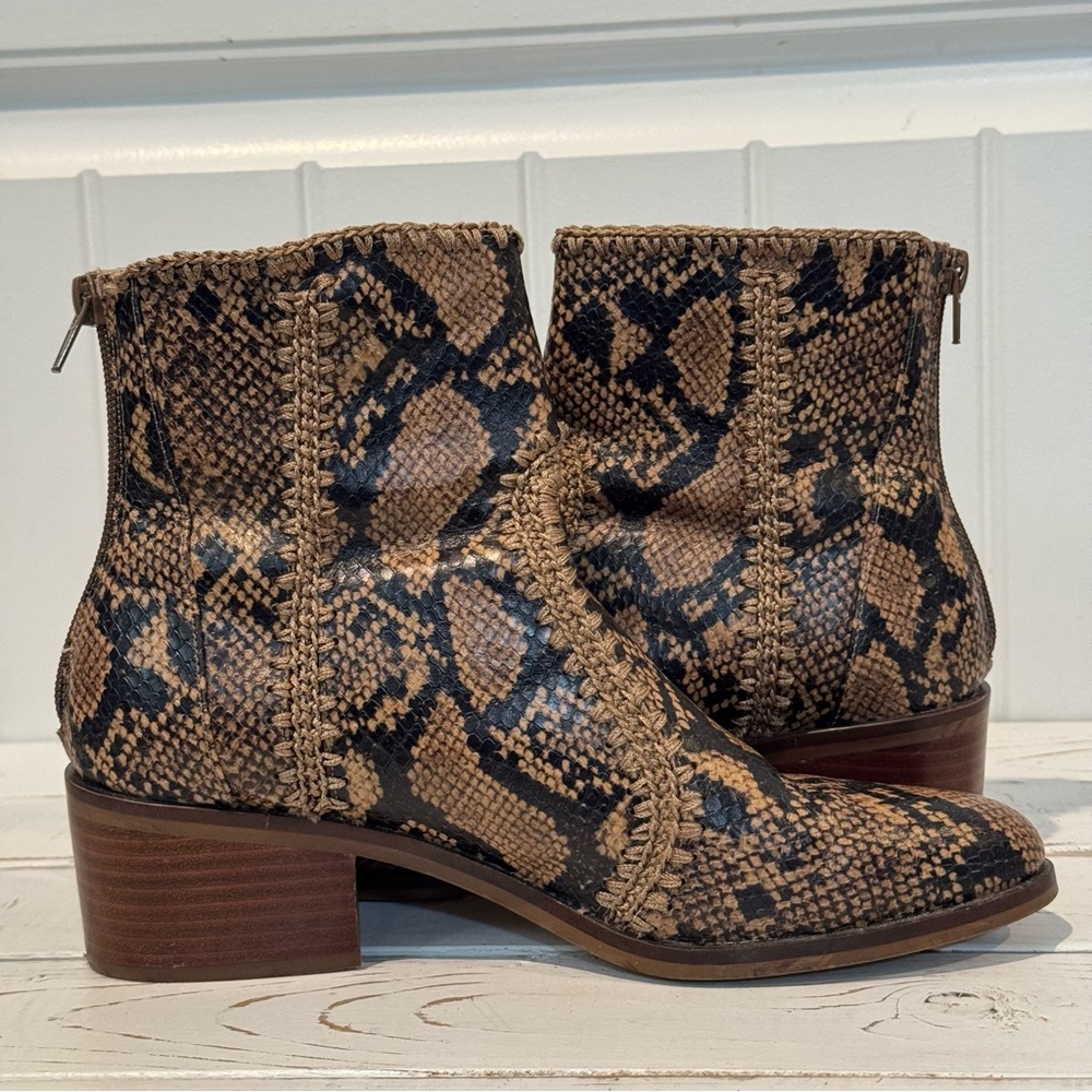 Unique and Stylish Brown Snake Print Ankle Boots - Picture 7 of 10